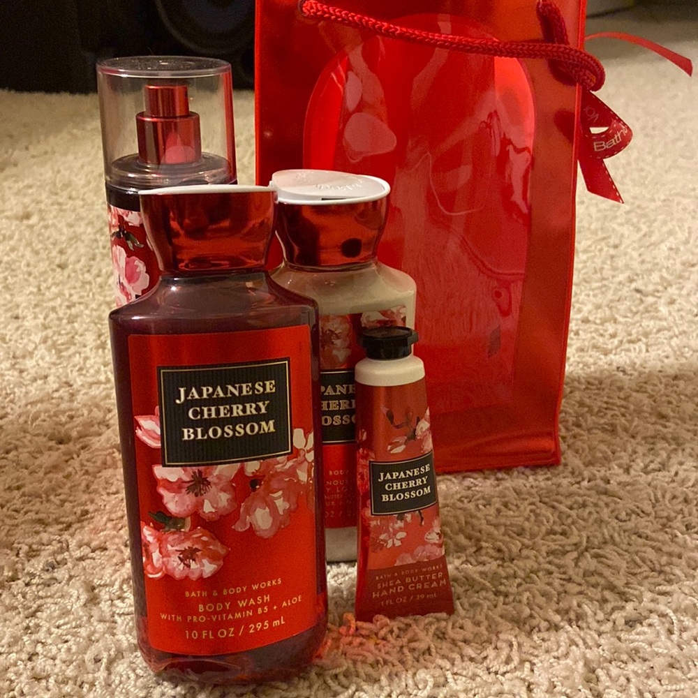 Japanese Cherry Blossom Gift Set